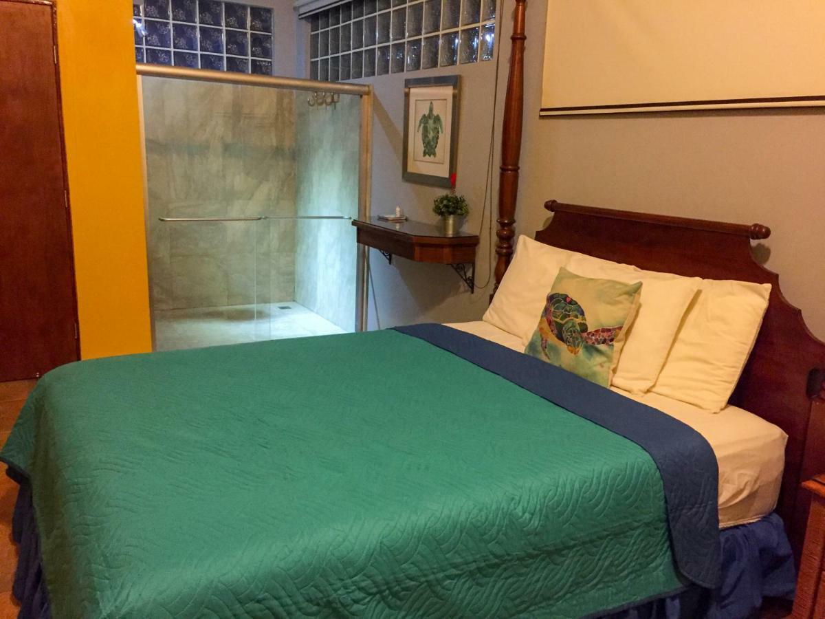 Parador Turtle Bay Inn La Parguera Ngoại thất bức ảnh